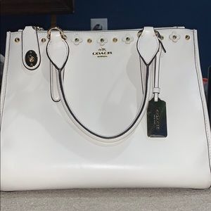 A very good condition Coach bag.